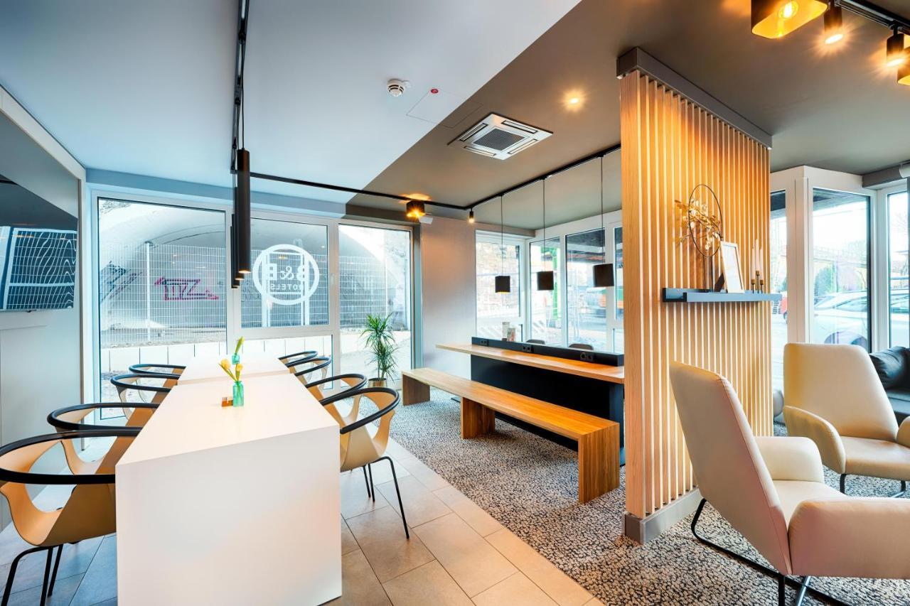 B&B Hotel Bochum-City ภายนอก รูปภาพ