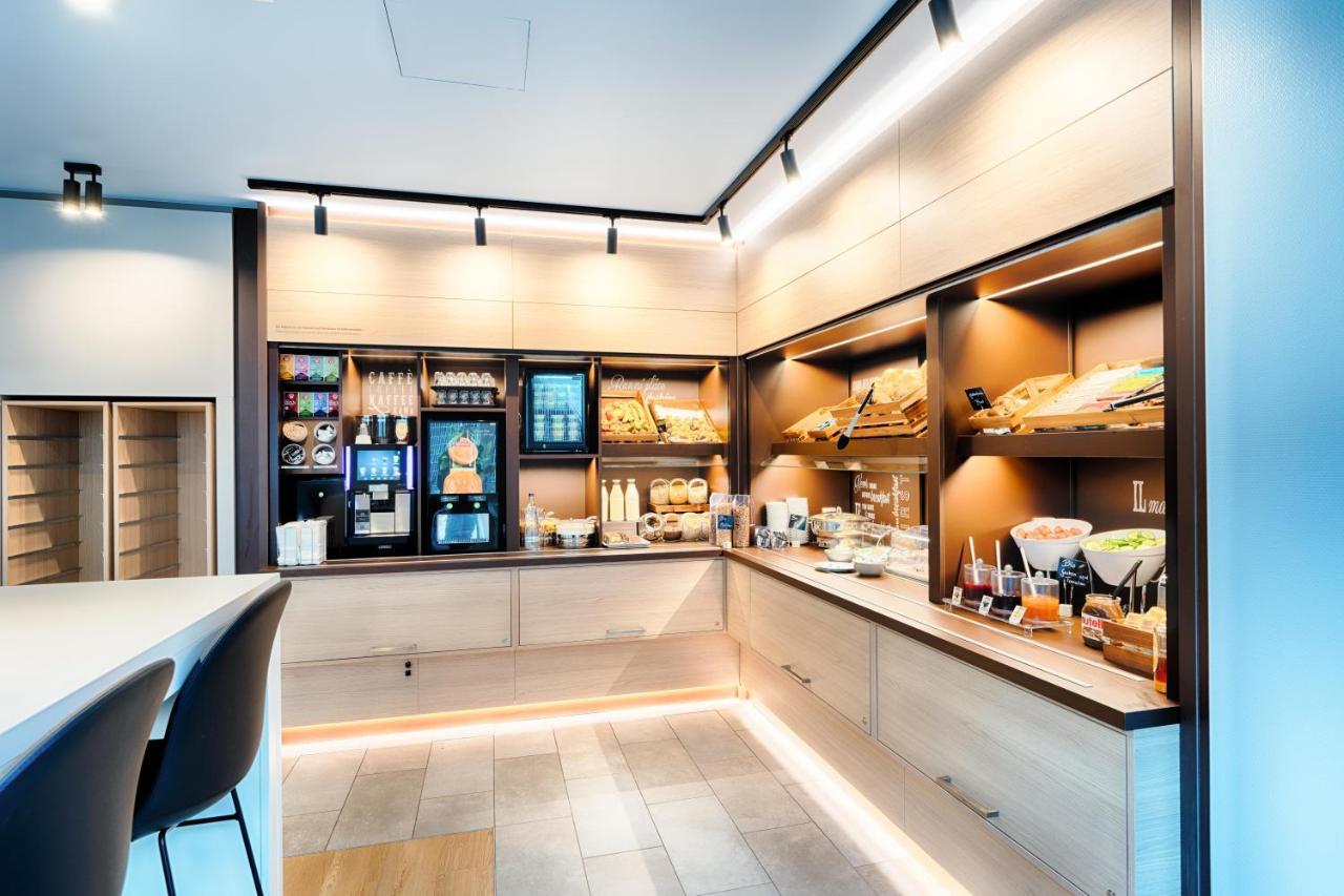 B&B Hotel Bochum-City ภายนอก รูปภาพ