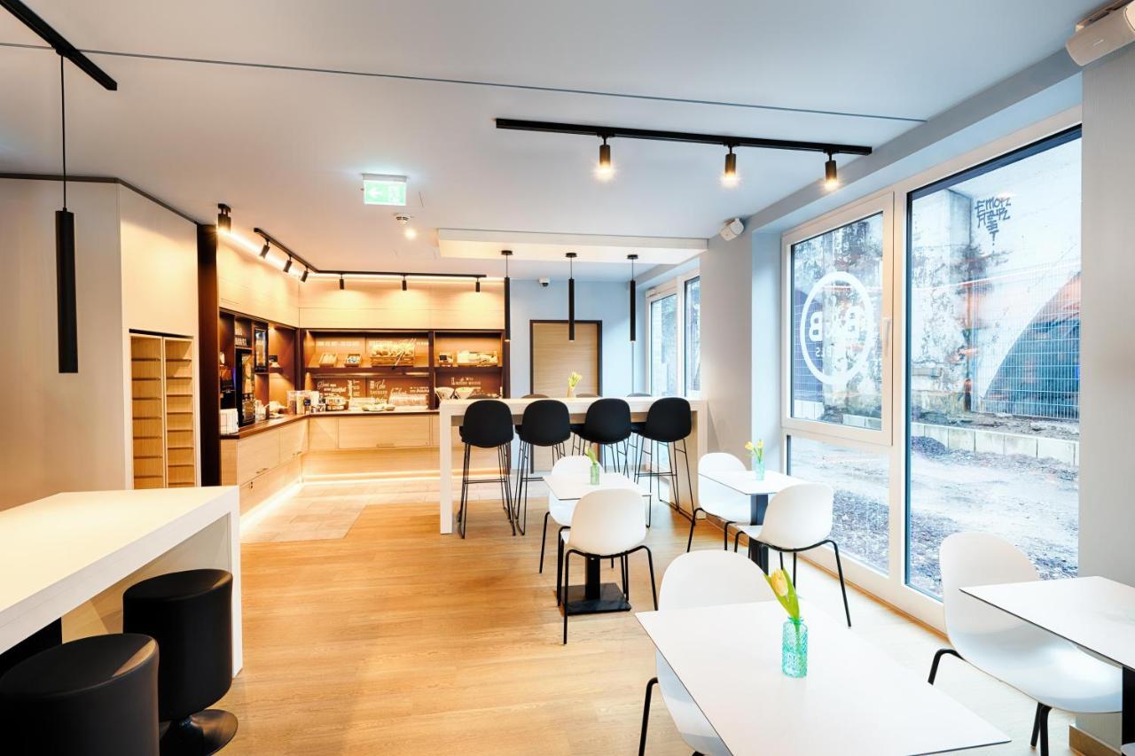 B&B Hotel Bochum-City ภายนอก รูปภาพ