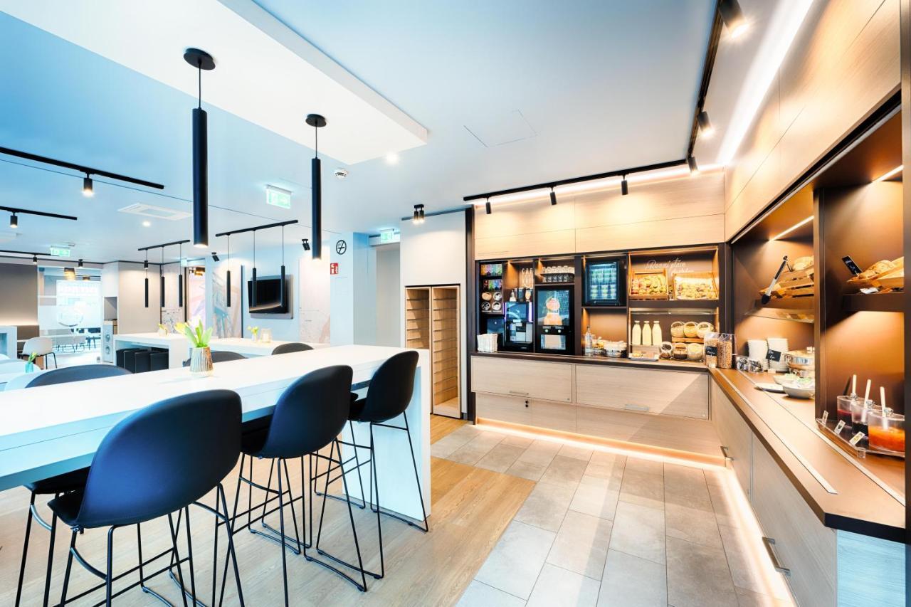 B&B Hotel Bochum-City ภายนอก รูปภาพ